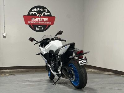 2026 Suzuki GSX-8R - Photo 4