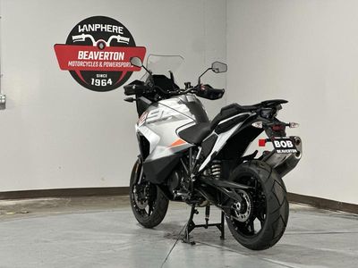 2024 KTM 1290 Super Adventure S - Photo 4