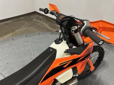 2025 KTM 350 XC-F - Photo 14