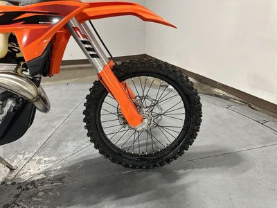 2025 KTM 350 XC-F - Photo 16