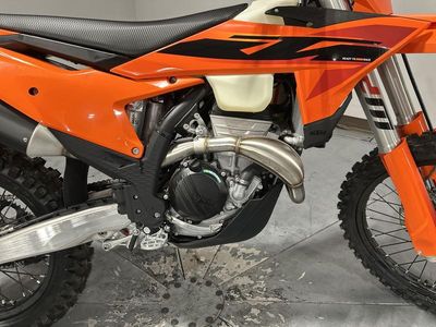 2025 KTM 350 XC-F - Photo 17