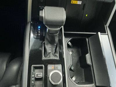 2023 Toyota Tundra 4WD — photo 14 view