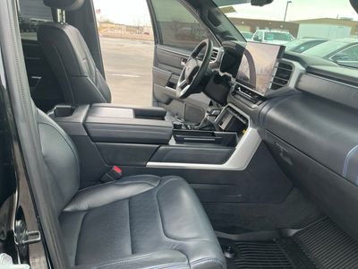 2023 Toyota Tundra 4WD — photo 8 view