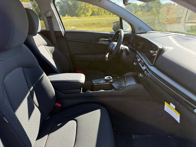 2026 Kia Sportage Hybrid - Photo 8