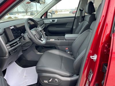 2025 Hyundai Santa Fe - Photo 11
