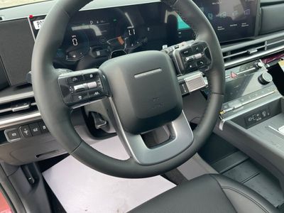 2025 Hyundai Santa Fe - Photo 12