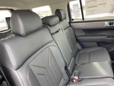 2025 Hyundai Santa Fe - Photo 13