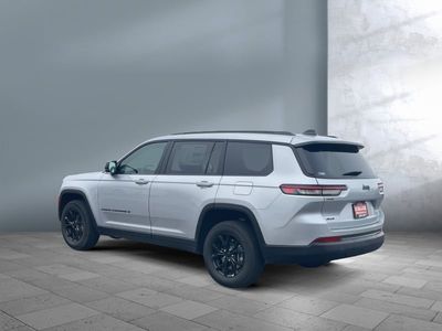 2025 Jeep Grand Cherokee L - Photo 3