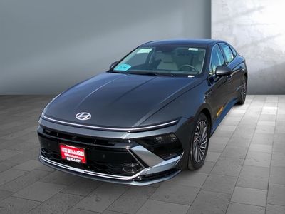 2026 Hyundai Sonata Hybrid — side profile view