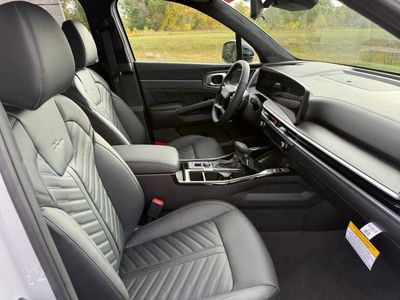2026 Kia Sorento - Photo 8