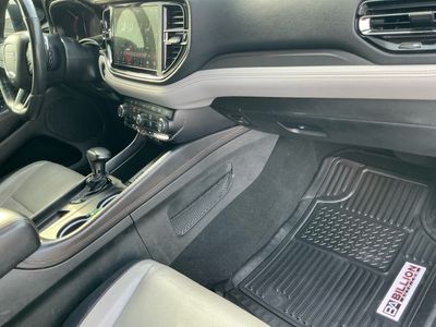 2022 Dodge Durango — photo 13 view
