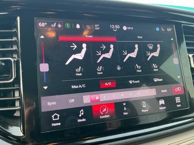 2022 Dodge Durango — photo 10 view