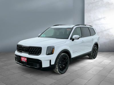 2025 Kia Telluride — front three-quarter view
