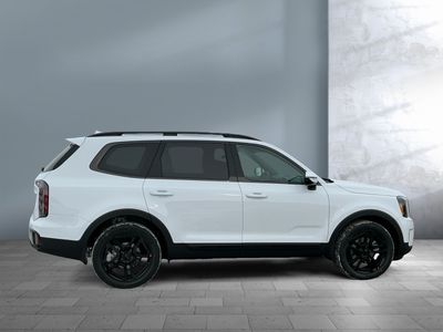 2025 Kia Telluride — engine compartment view