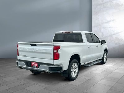 2021 Chevrolet Silverado 1500 - Photo 3