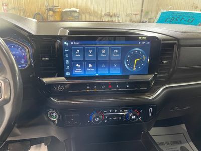 2023 Chevrolet Silverado 1500 - Photo 12