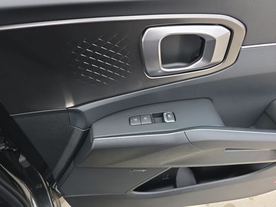 2026 Kia Sorento Hybrid — detail view