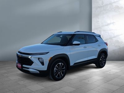 2025 Chevrolet Trailblazer — front three-quarter view