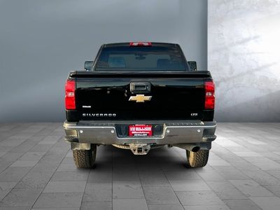 2016 Chevrolet Silverado 2500HD - Photo 4