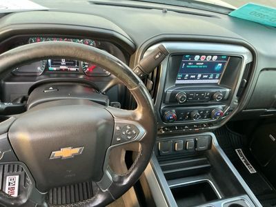 2016 Chevrolet Silverado 2500HD - Photo 6