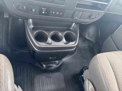 2025 Chevrolet Express Passenger — photo 14 view