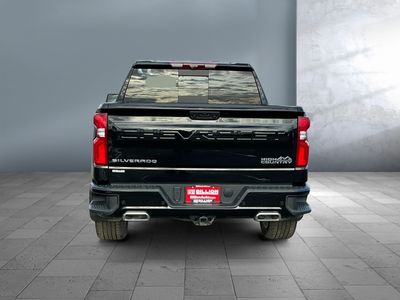 2022 Chevrolet Silverado 1500 — engine compartment view
