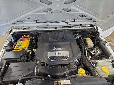 2016 Jeep Wrangler Unlimited — photo 11 view