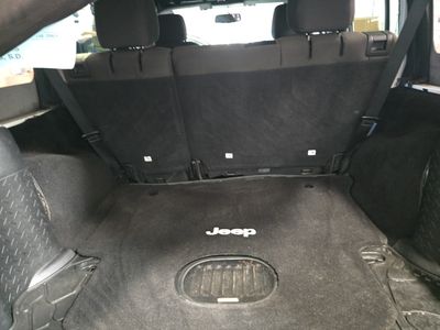 2016 Jeep Wrangler Unlimited — photo 10 view