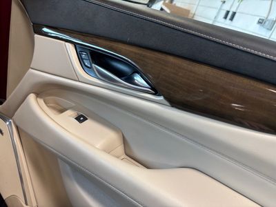 2020 Cadillac Escalade - Photo 14