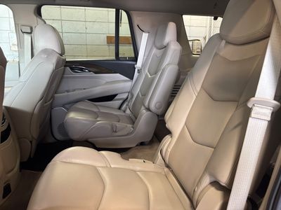 2020 Cadillac Escalade - Photo 9