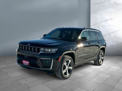 2026 Jeep Grand Cherokee — side profile view