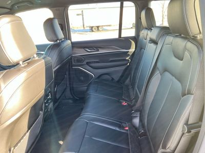 2026 Jeep Grand Cherokee — photo 15 view