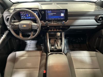 2025 Chevrolet Colorado - Photo 11