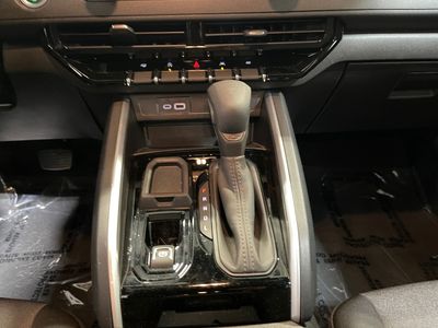 2025 Chevrolet Colorado - Photo 9