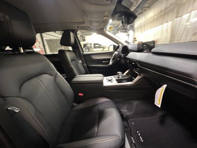 2026 Mazda CX-90 — photo 15 view