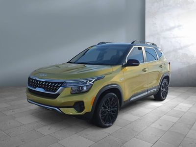 2023 Kia Seltos — front three-quarter view