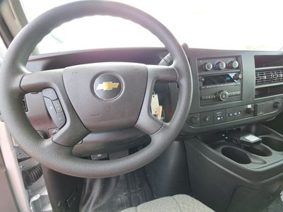 2025 Chevrolet Express Commercial Cutaway - Photo 15