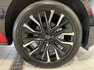 2026 Toyota bZ — photo 10 view