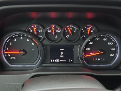 2025 GMC Sierra 2500HD — photo 12 view