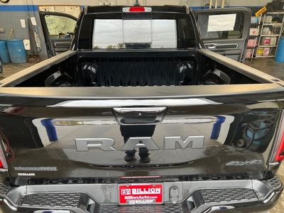 2025 Ram 1500 - Photo 3