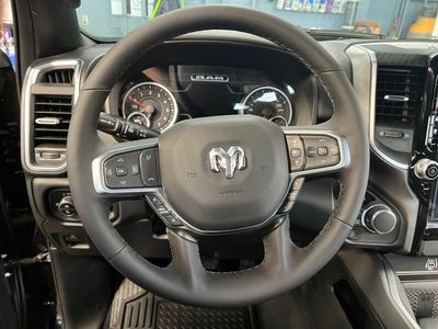 2025 Ram 1500 - Photo 6