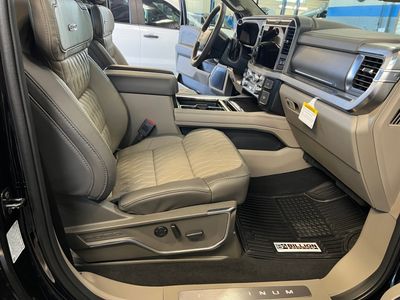 2026 Ford Super Duty F-350 SRW — photo 14 view