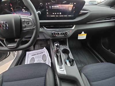 2026 Buick Envista — photo 10 view