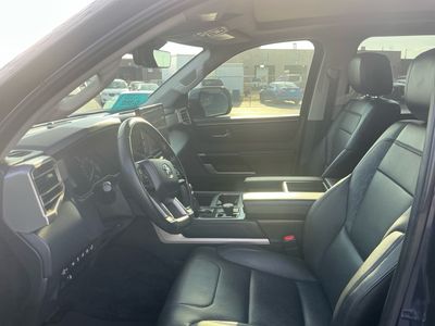 2022 Toyota Tundra 4WD — photo 13 view