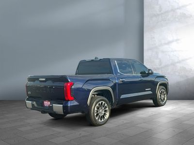 2022 Toyota Tundra 4WD — interior view