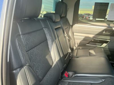 2022 Toyota Tundra 4WD — photo 9 view