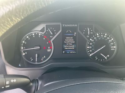 2022 Toyota Tundra 4WD — photo 10 view