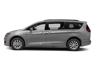 2017 Chrysler Pacifica - Photo 1