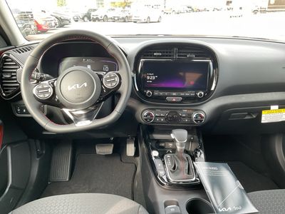 2025 Kia Soul — photo 13 view