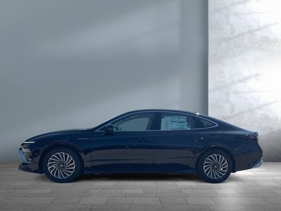 2025 Hyundai Sonata Hybrid — rear three-quarter view